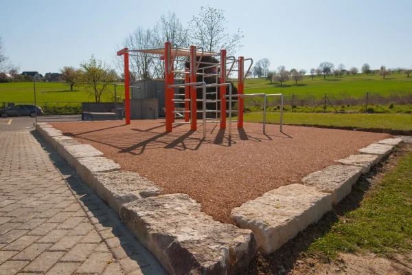 impianto-street-workout-therwil-vista-dinsieme-3 impianto-street-workout-therwil-vista-dinsieme-3